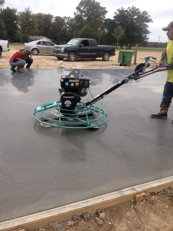 Madinvader Concrete Construction logo