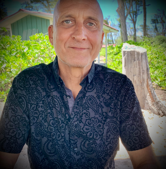 Avatar for super tiny homes hawaii