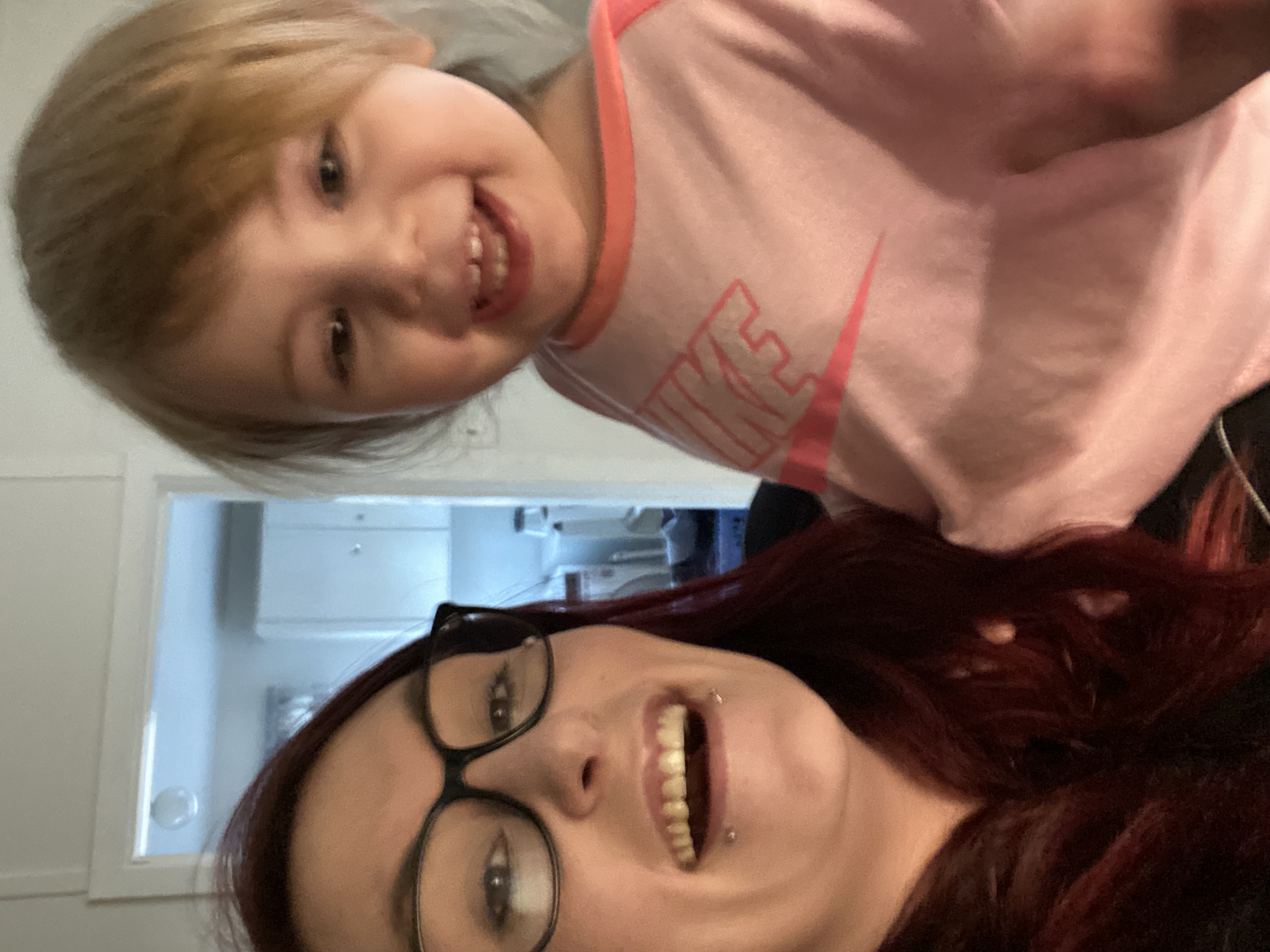 Avatar for mommies messes & miracles