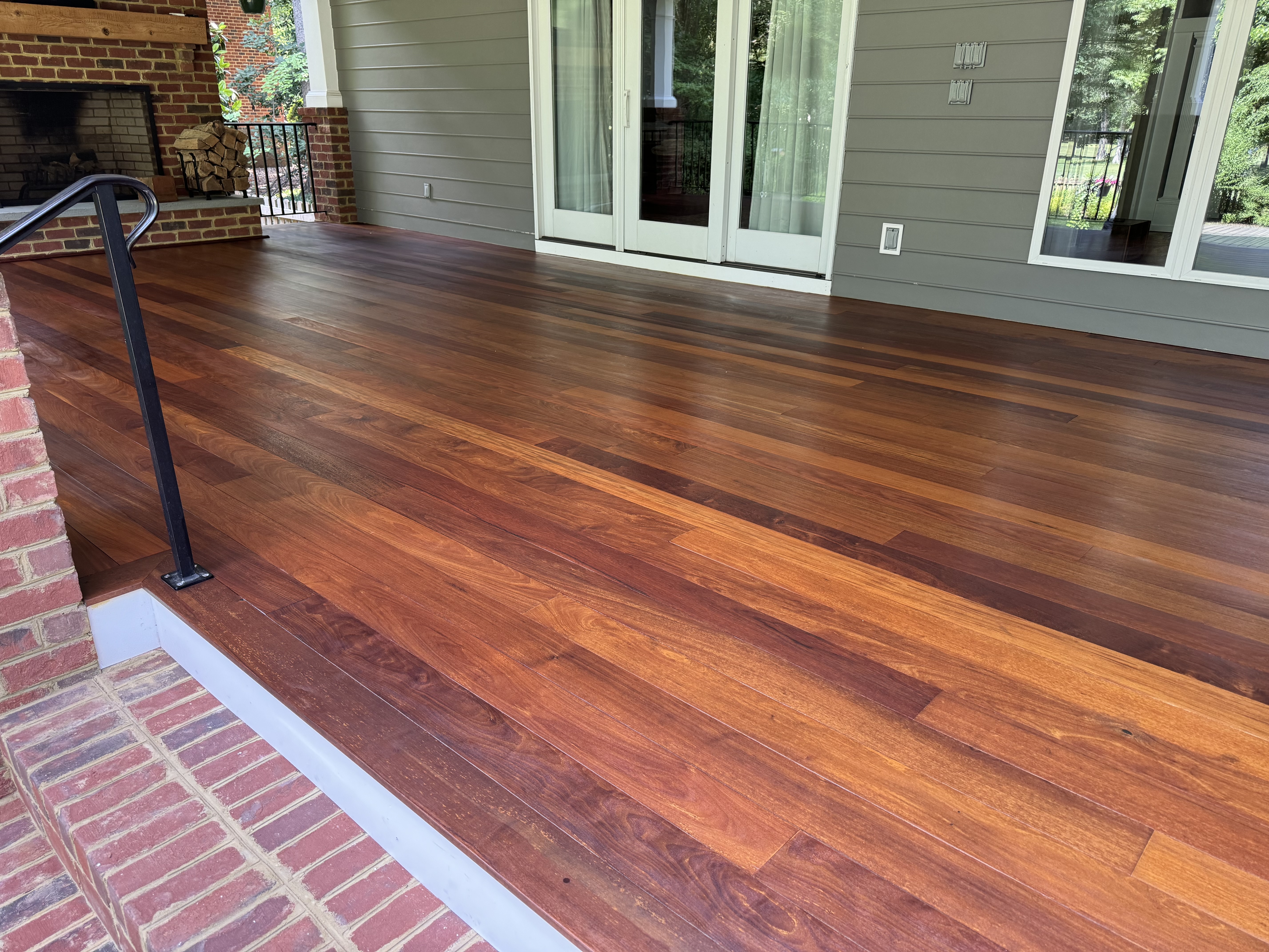 Avatar for H&S FLOOR SERVICE