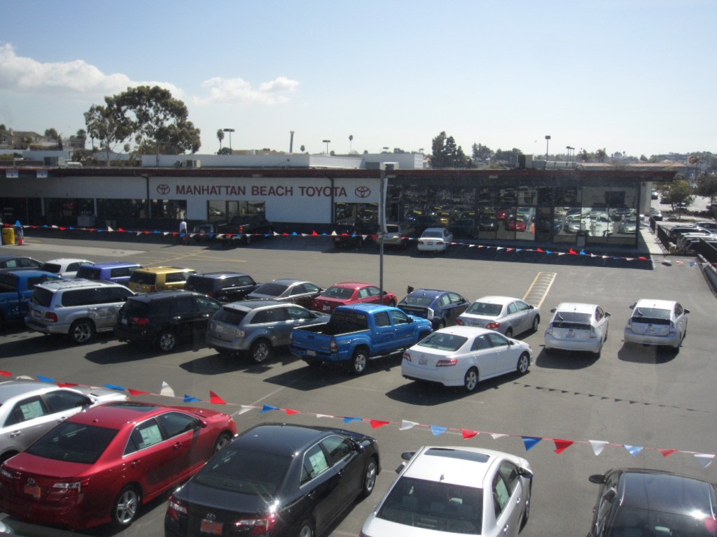 Manhattan Beach Toyota | Scion