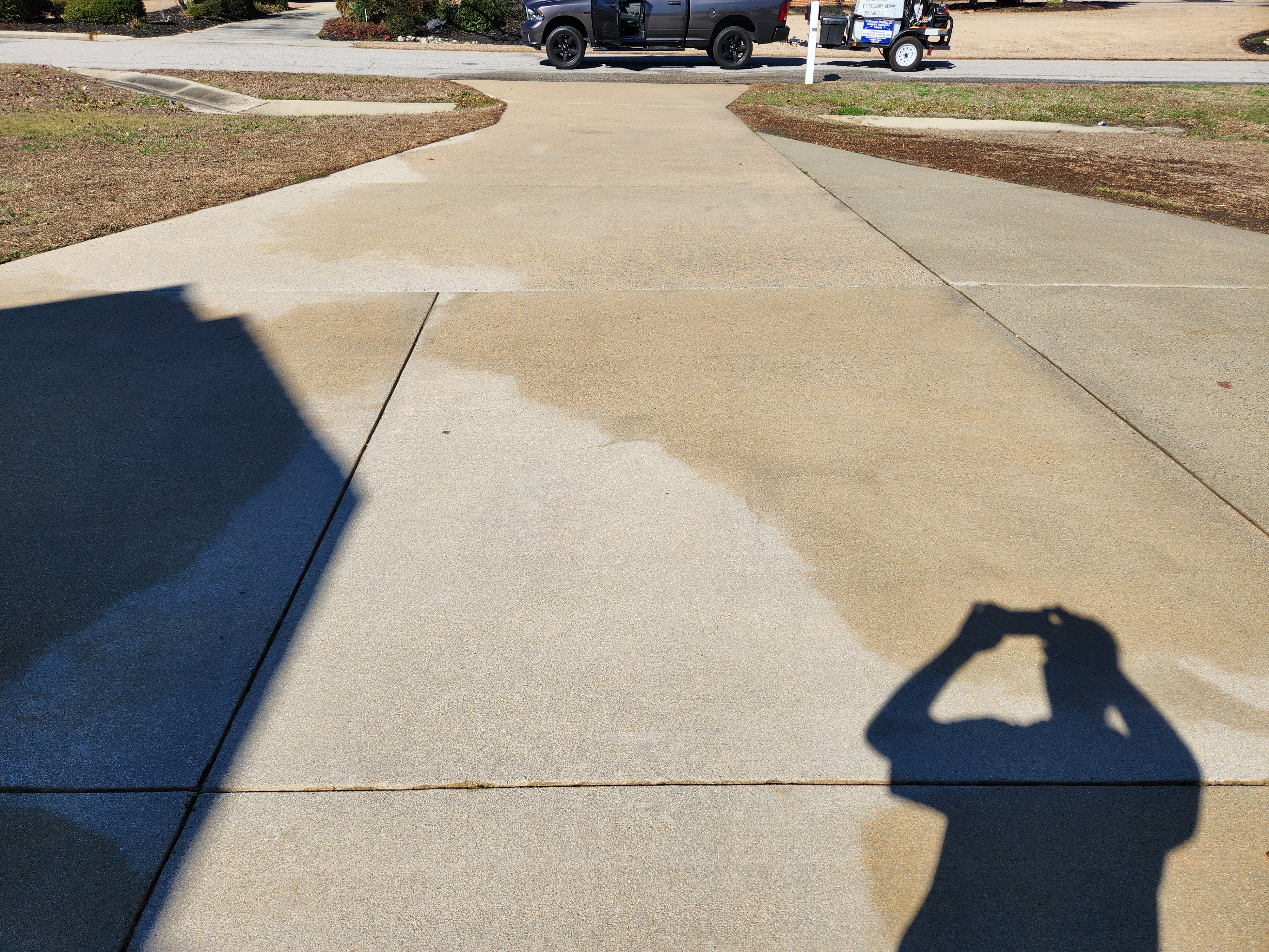 Avatar for V's pressure washing