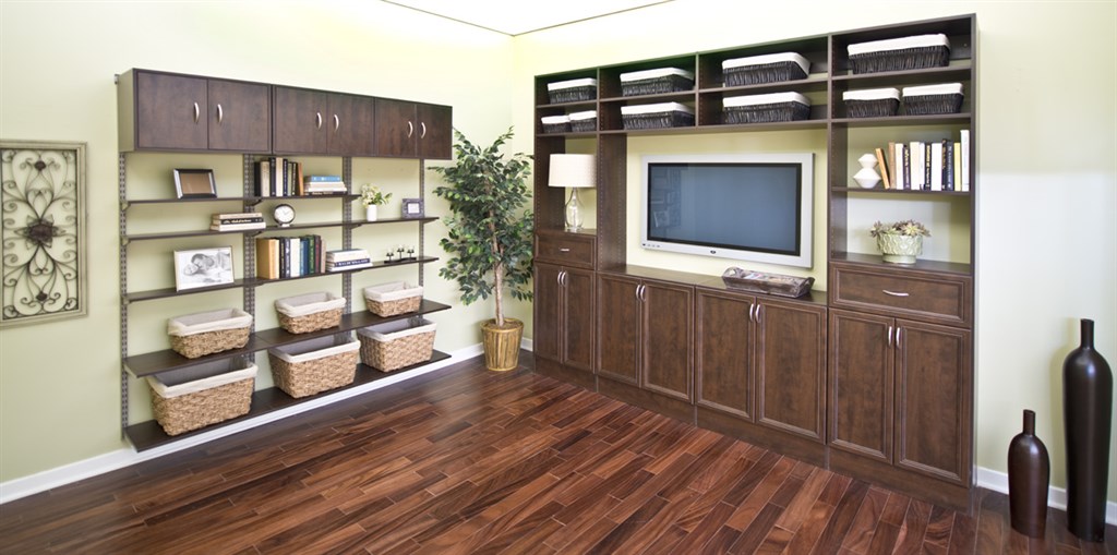 Living Room in Classica Chocolate Pear