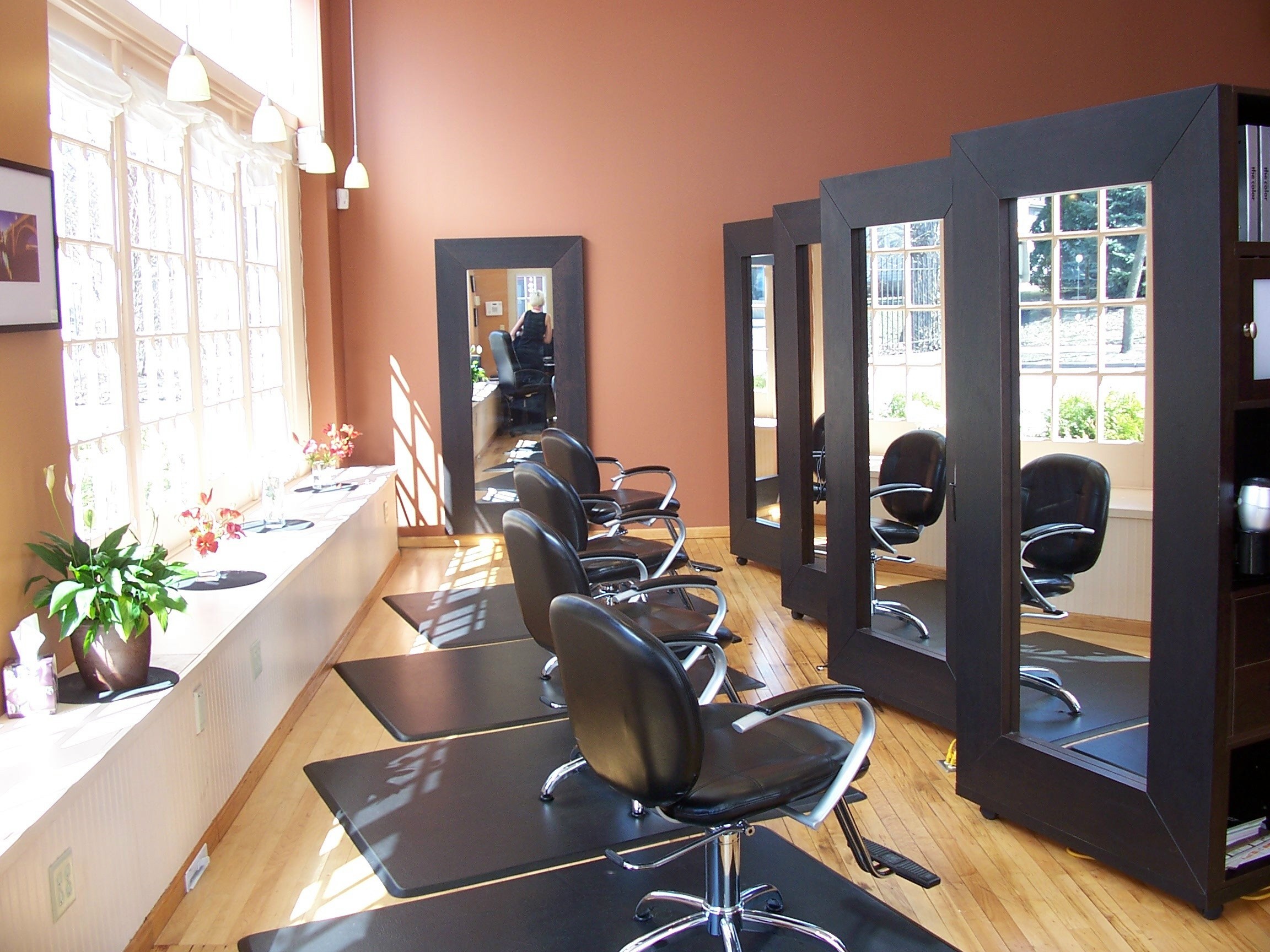 Logo for Riverstone Salon Spa