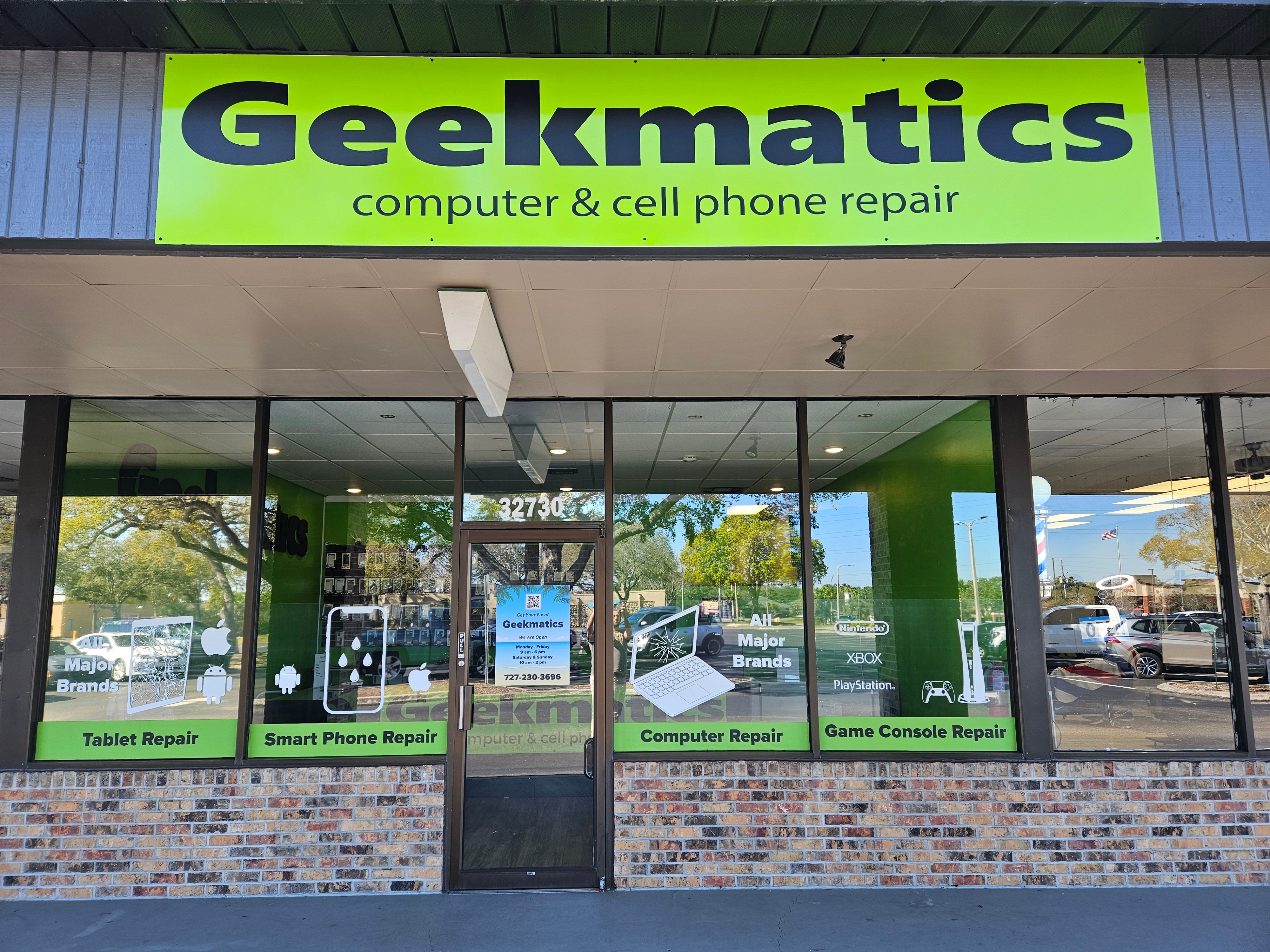 Geekmatics logo