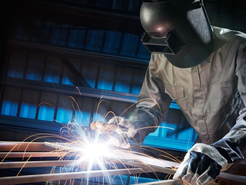 United Metal Construction logo