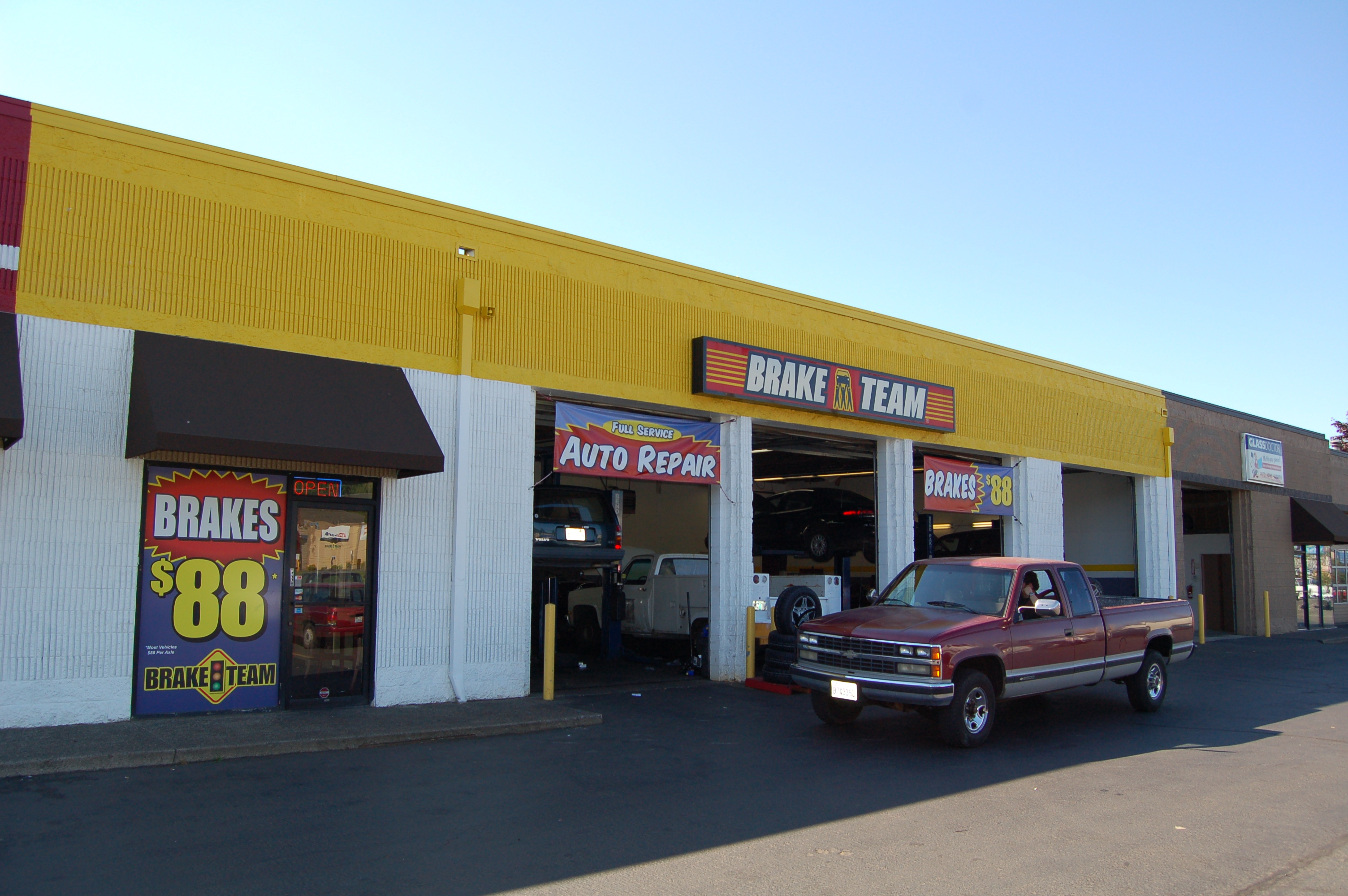 Brake Team 6900 Northeast Highway 99 #A3 Vancouver Washington 98665 360-735-8326