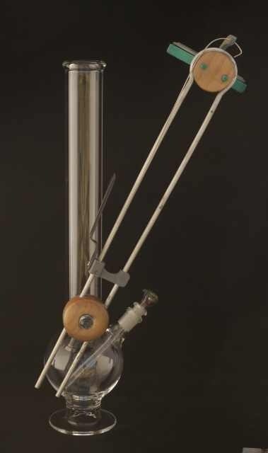 High Beam Solar Glass Co Globe Water Pipew