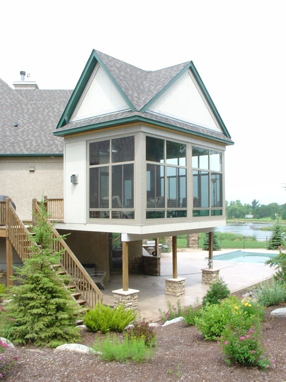 Custom Sunrooms