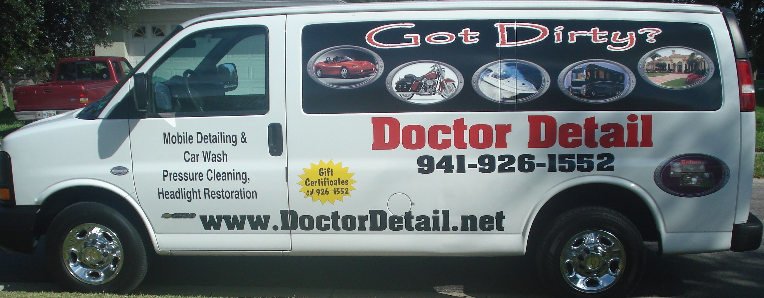 DOCTOR DETAIL logo