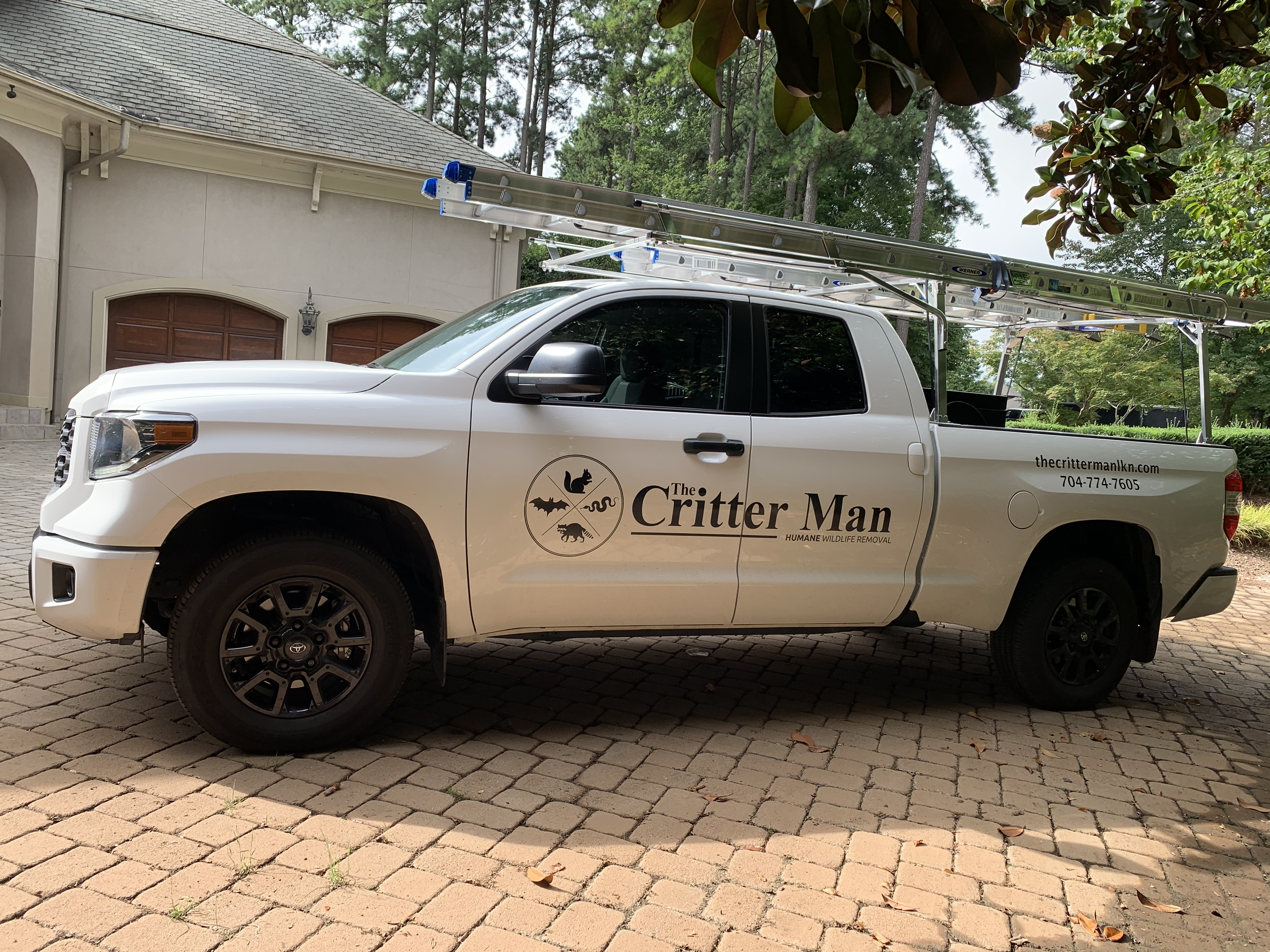 Avatar for The Critter Man