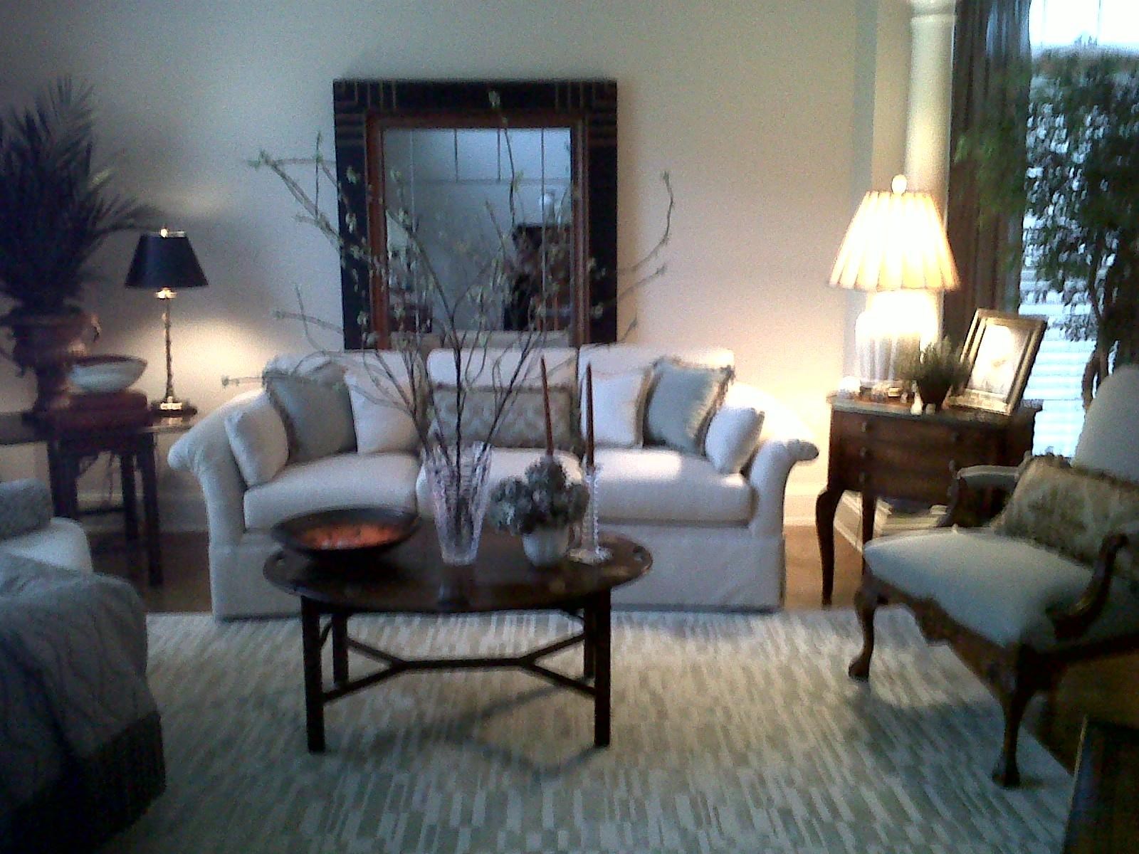 Custom Upholstery by Bryan Hildebran Inc. logo