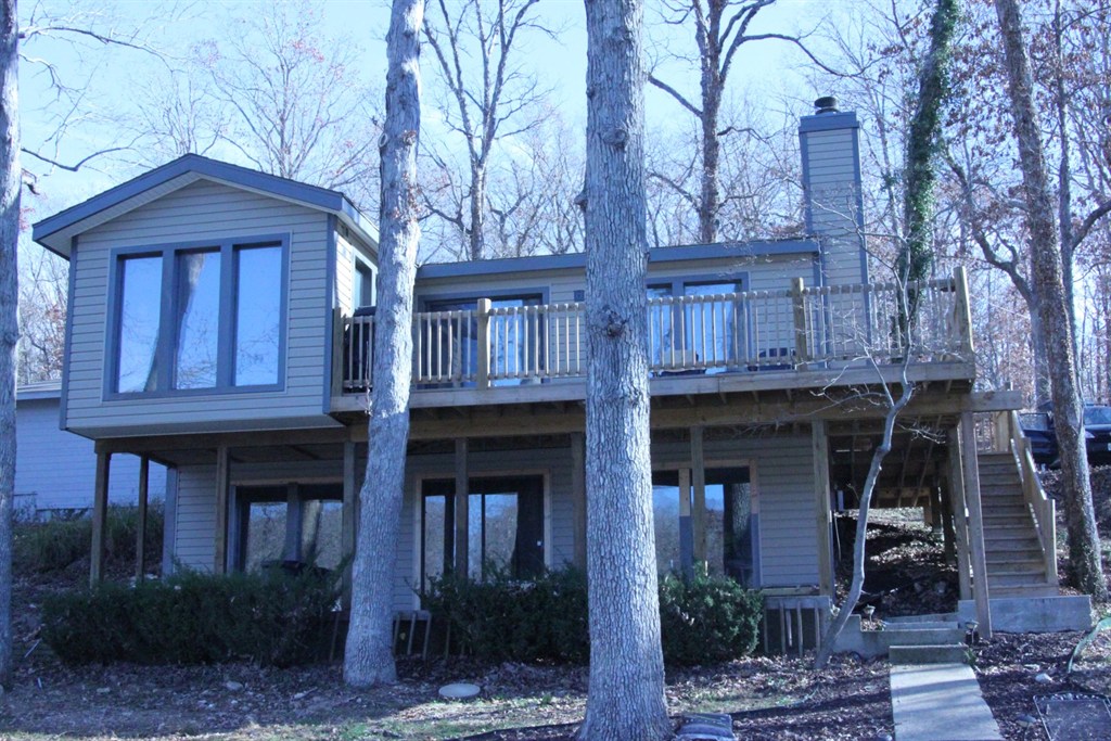 Insulated Polymer Wall System