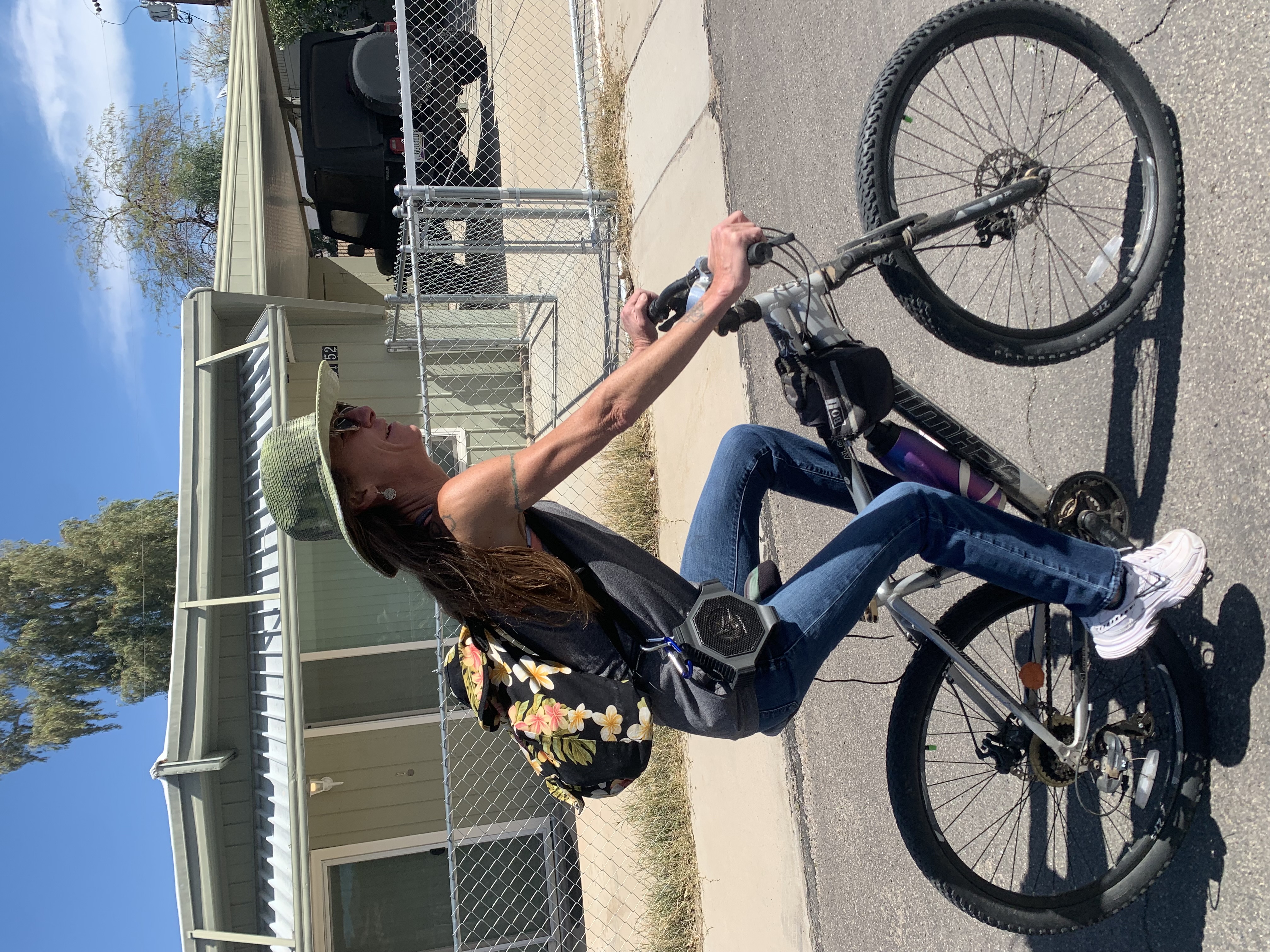 Avatar for ShelleVibes with a Shine