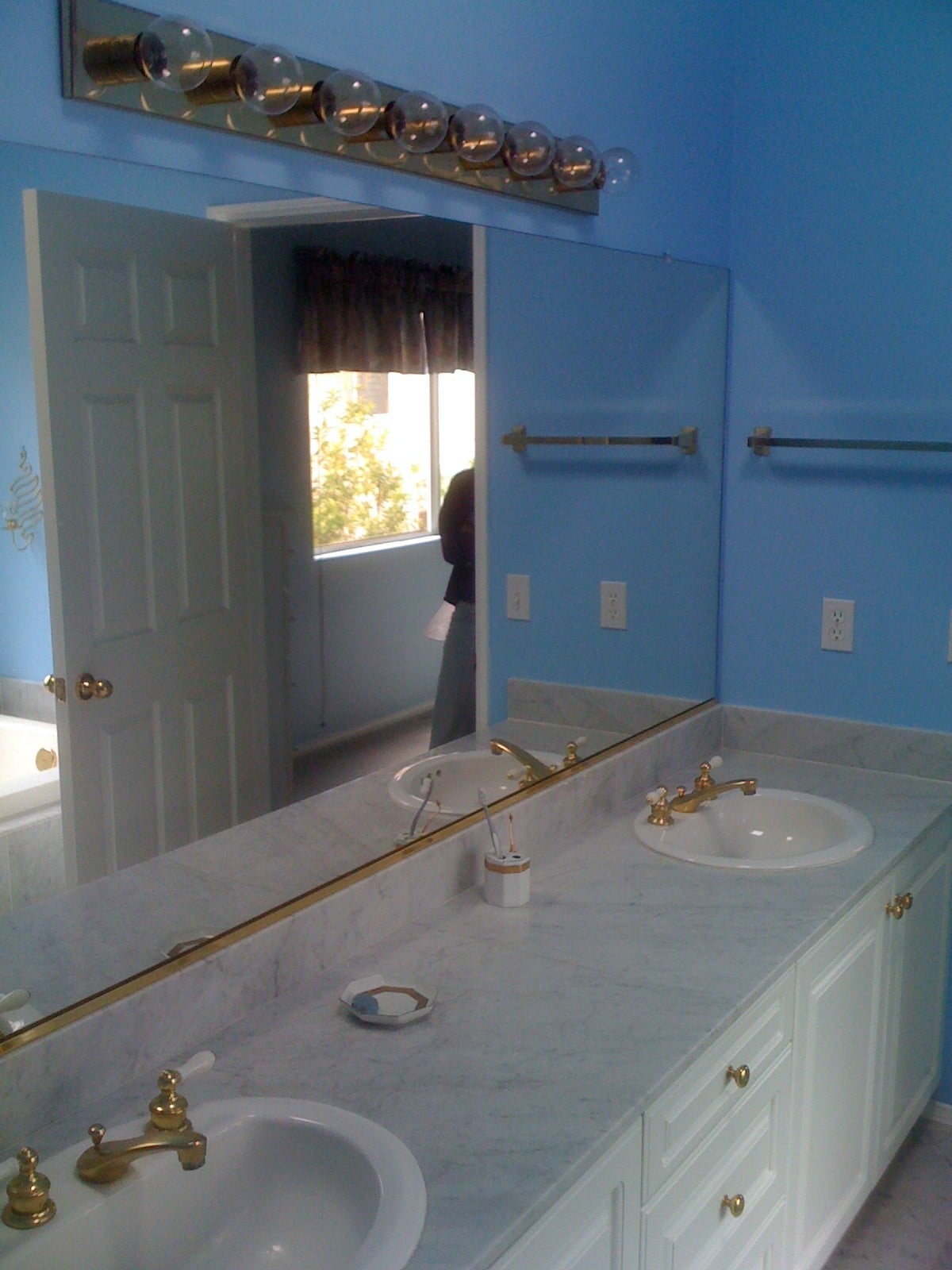 Avatar for ONE WAY PAINT & DESIGN