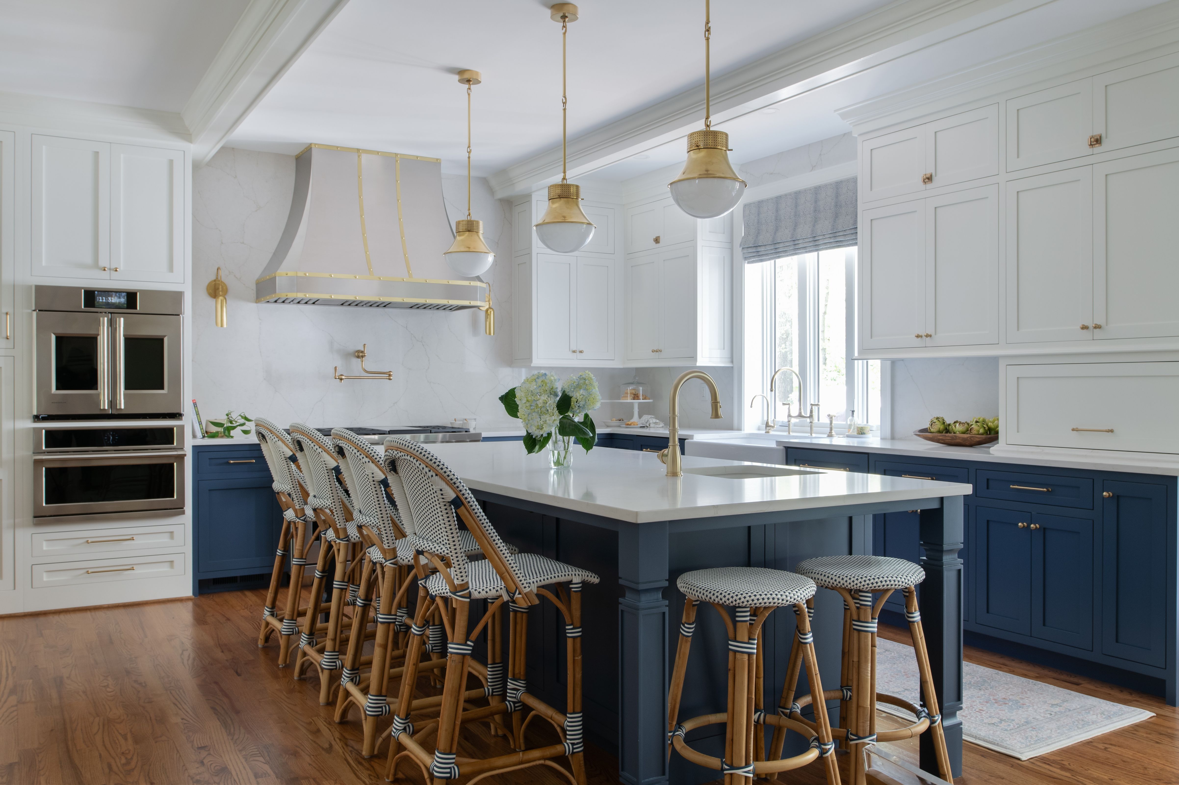 Denny & Gardner logo