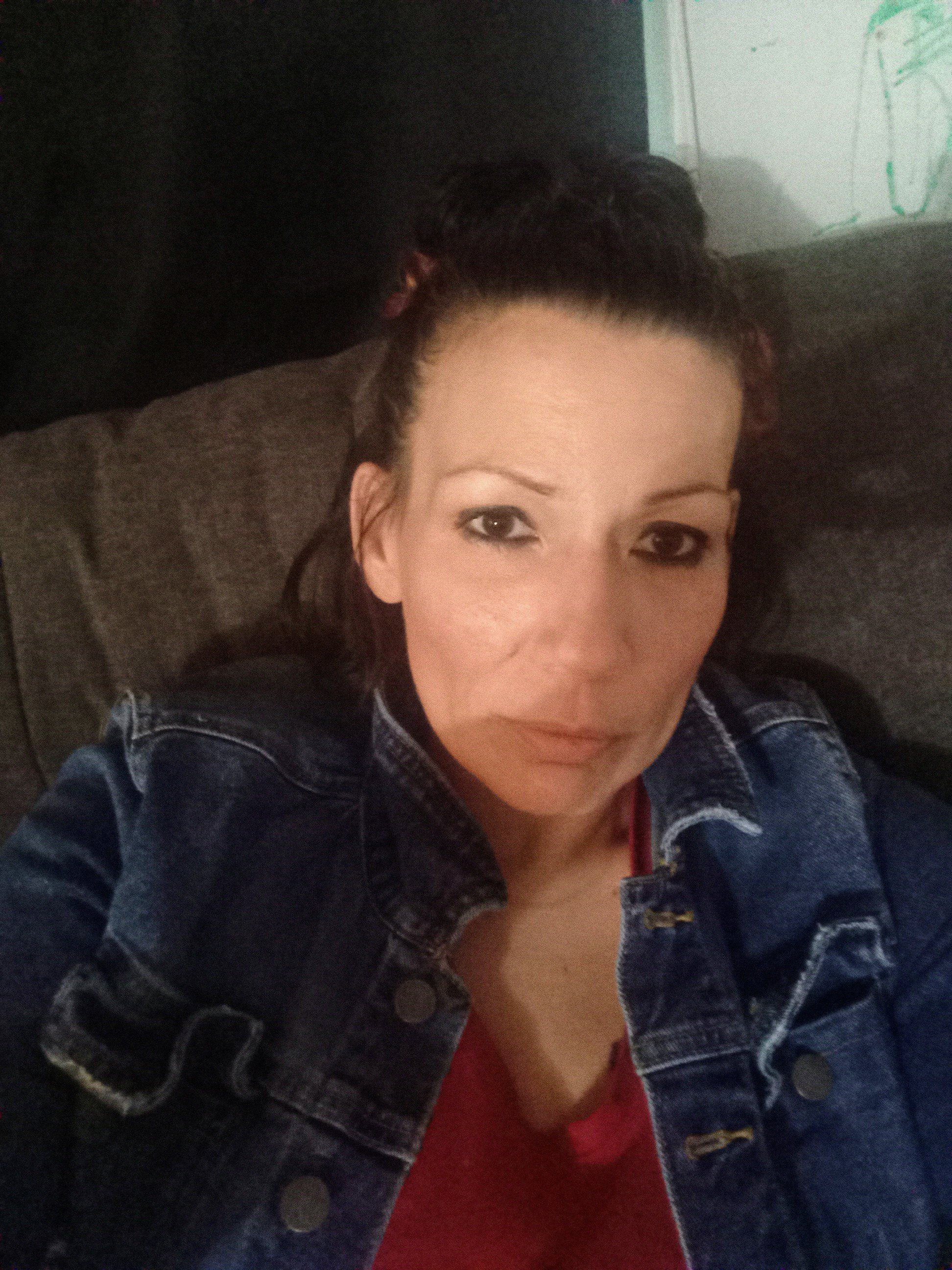 Avatar for In & Óut Cleaning Services and More