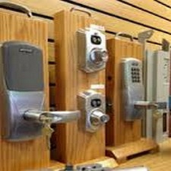 Los Angeles Locksmith Service logo