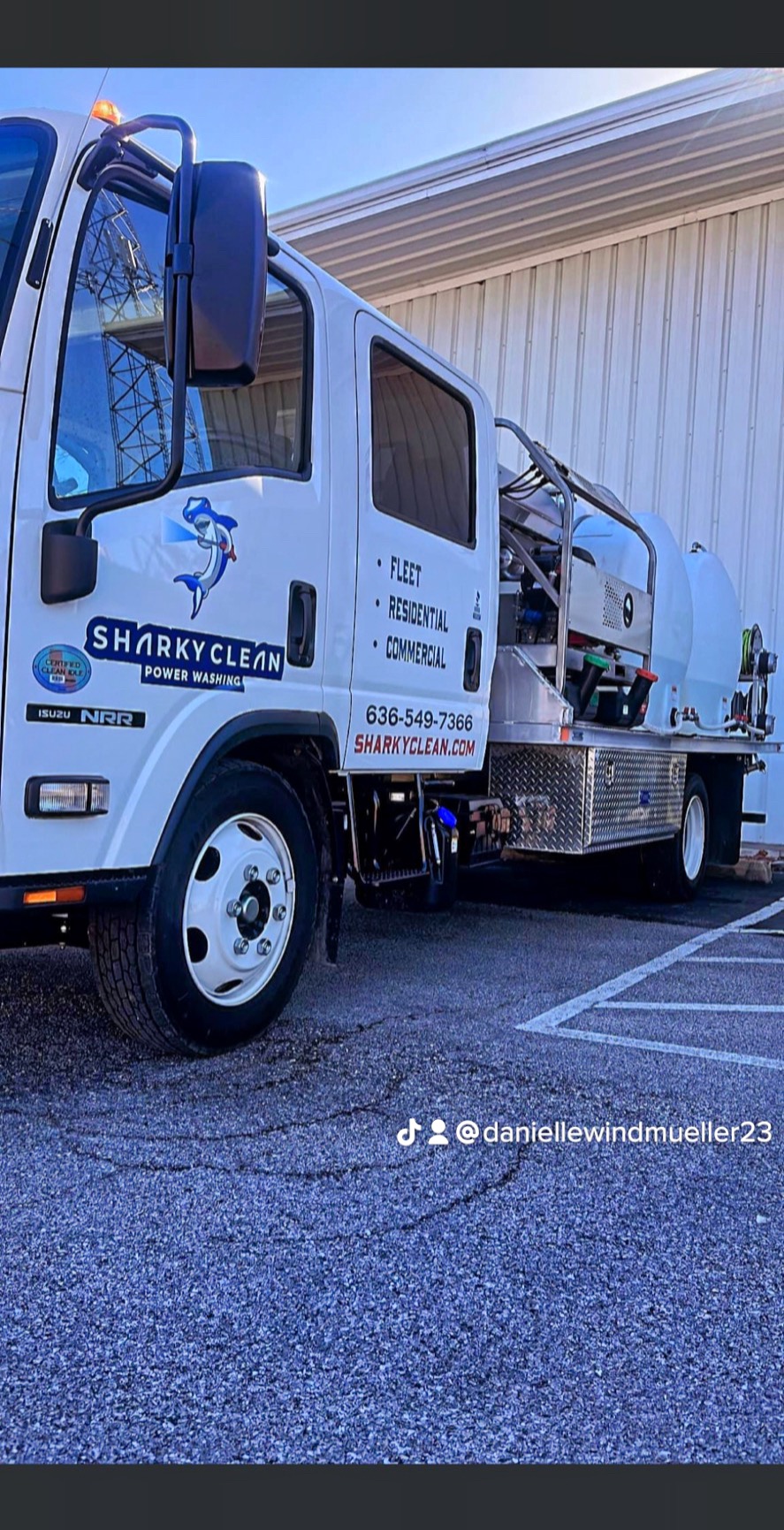 Avatar for Sharky Clean LLC