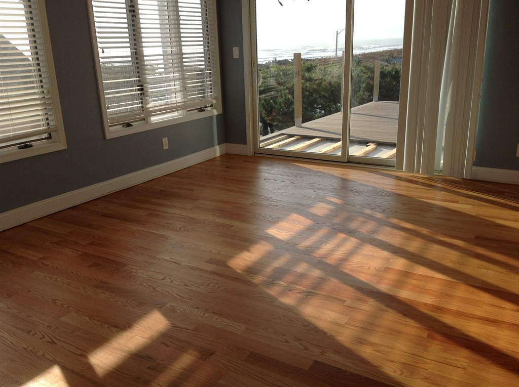 Hardwood floor redinishing