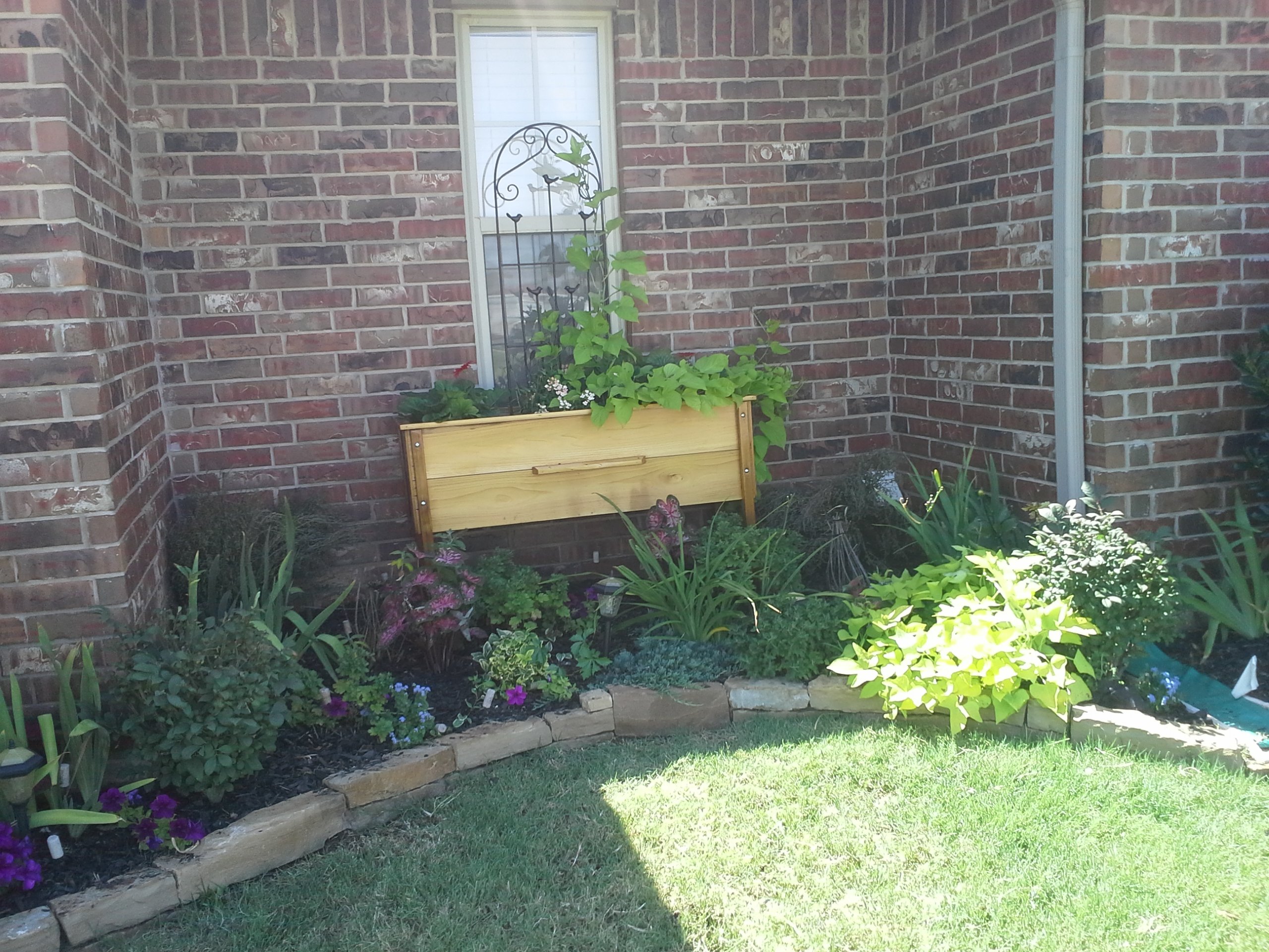 Avatar for Strouds Landscaping