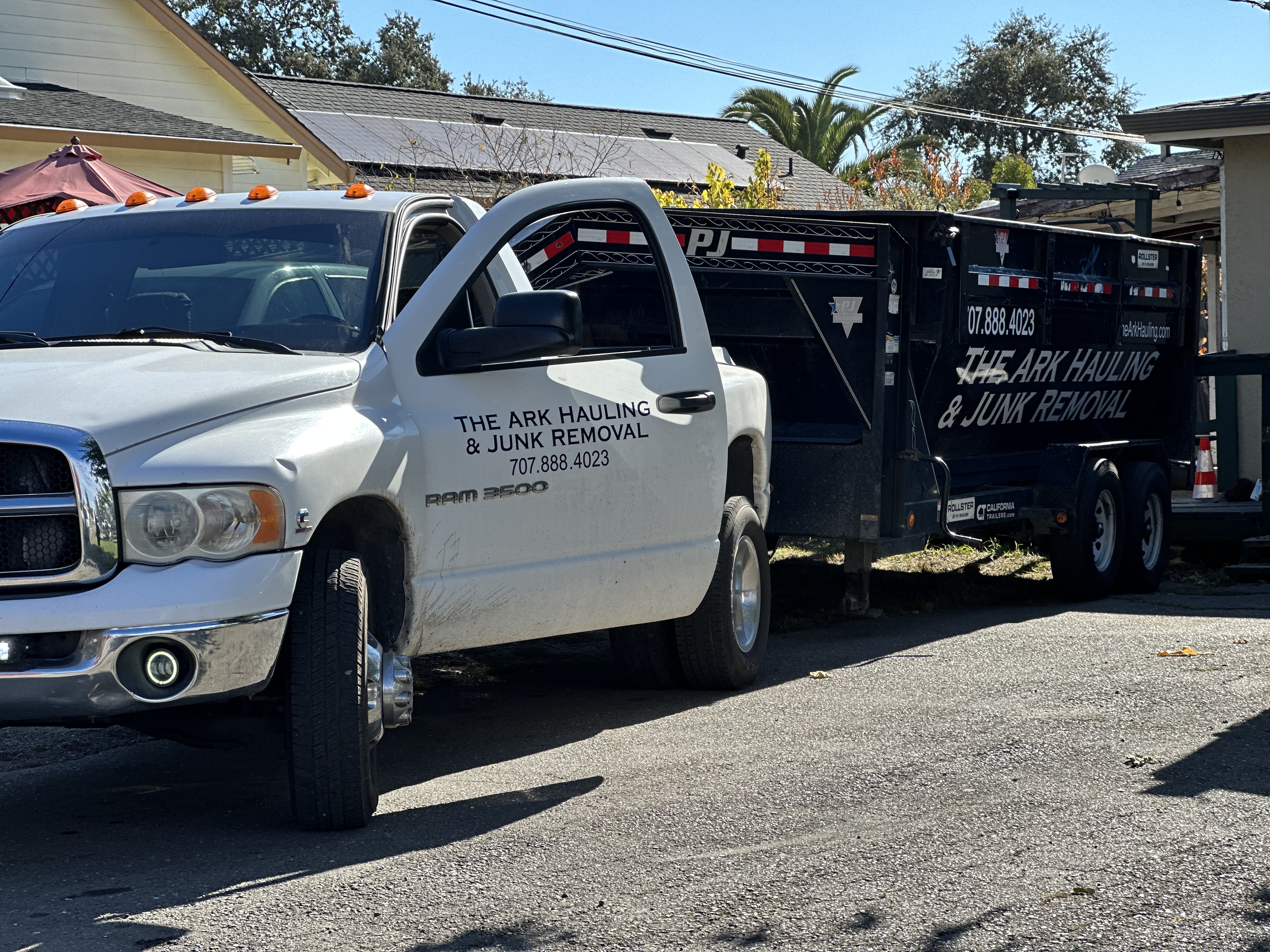 Avatar for The Ark Hauling & Junk Removal