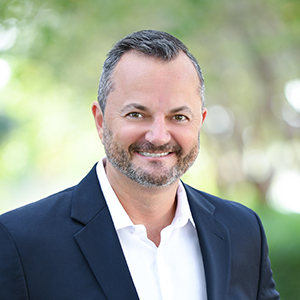 Oscar Correa - Real Estate Agent logo