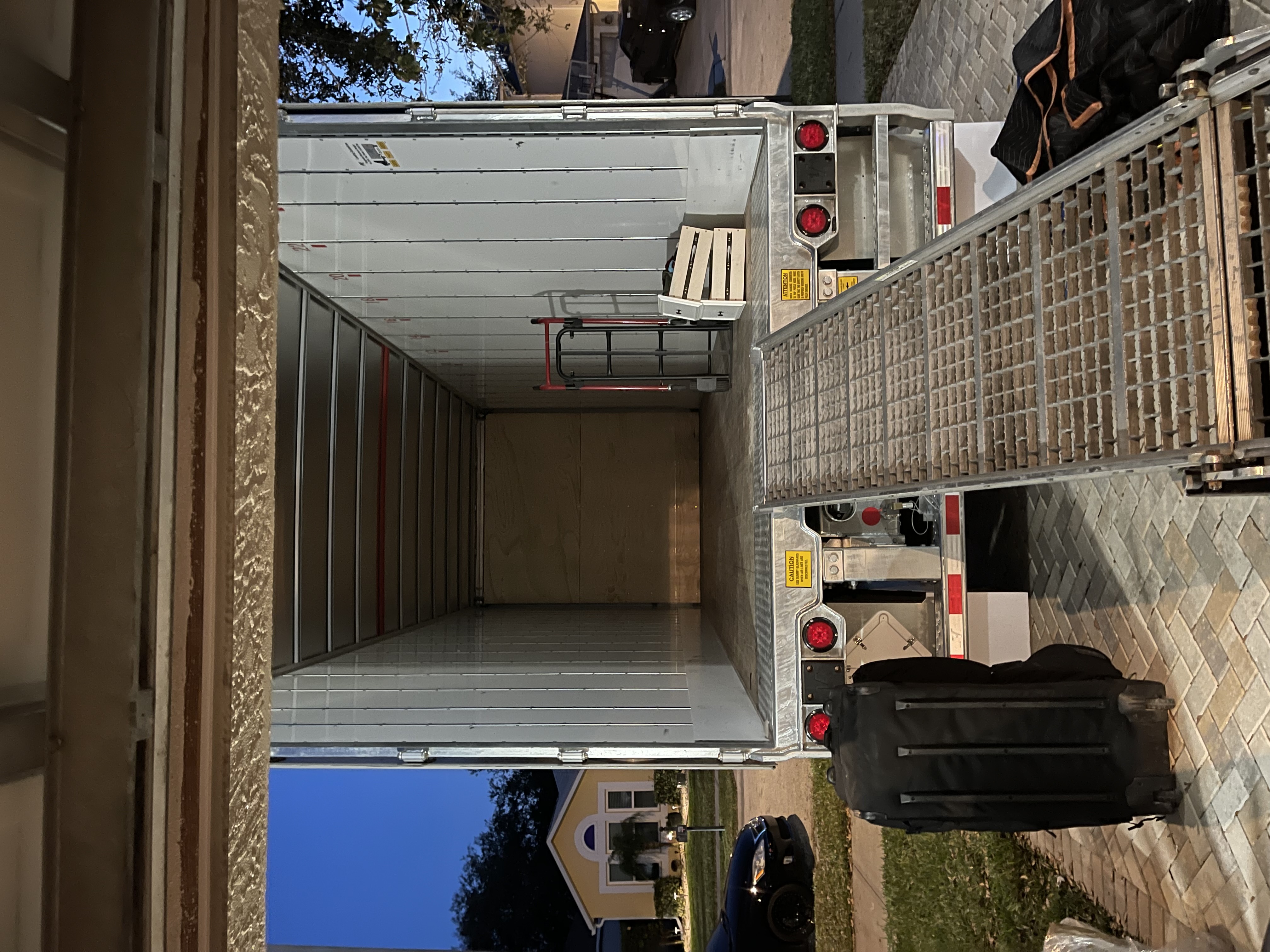 Avatar for Ants moving/cleanout service