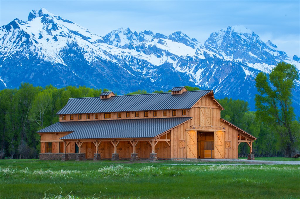 Sand Creek Post & Beam Horse Barn 1
