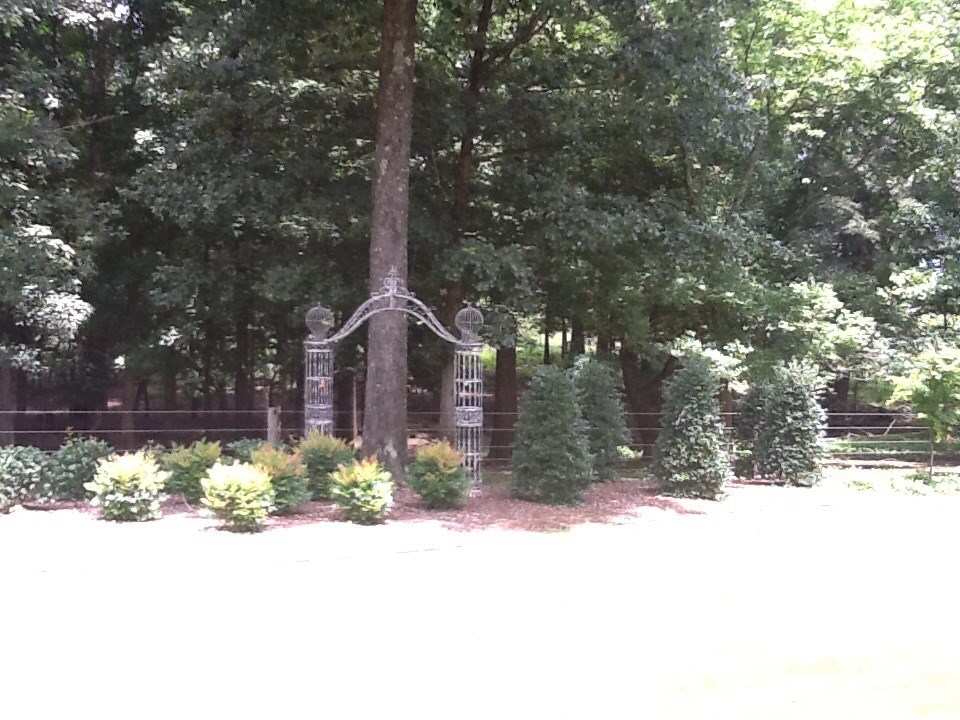 Avatar for Dennis R. Wiley Landscaping