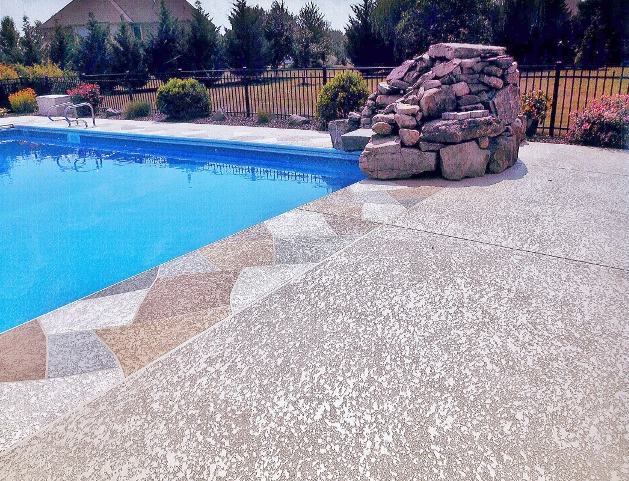 Resuraced Pooldeck