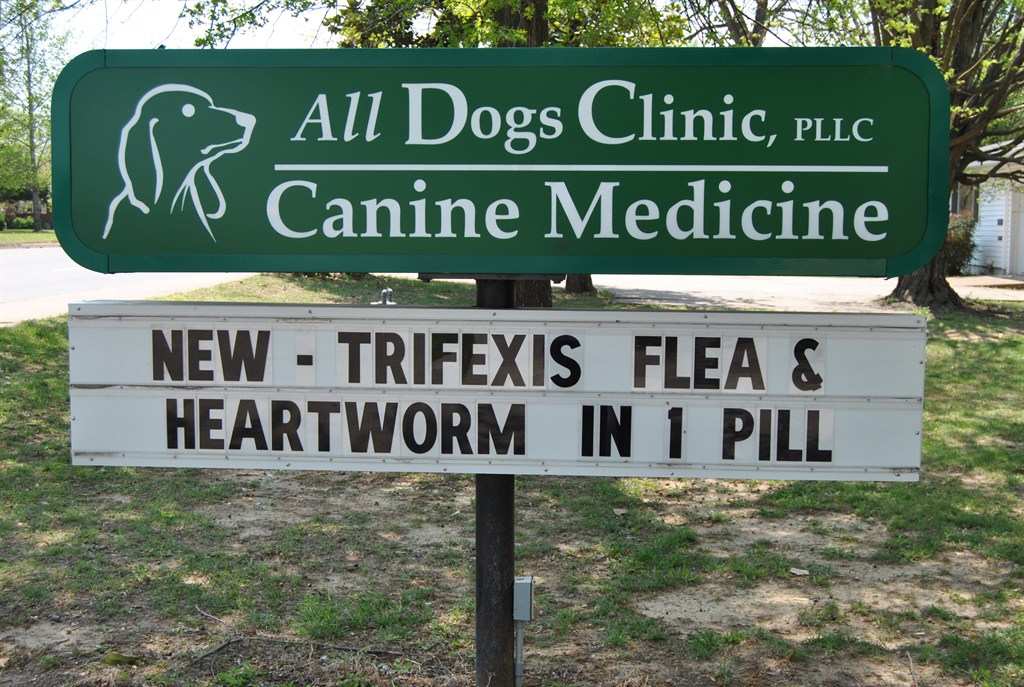 Clinic Sign