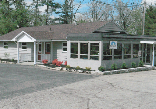 Elm Recycling Lawn and Landscape Supply logo