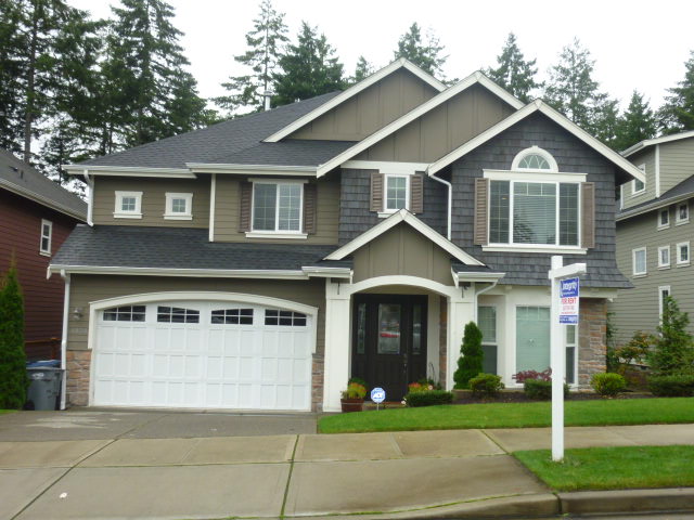 For Rent $2495 4820 70th Ave West, University Place, WA