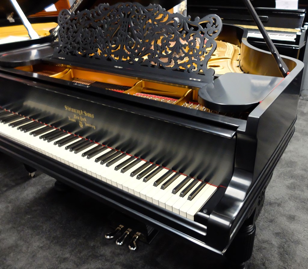 Steinways For Sale in Michigan