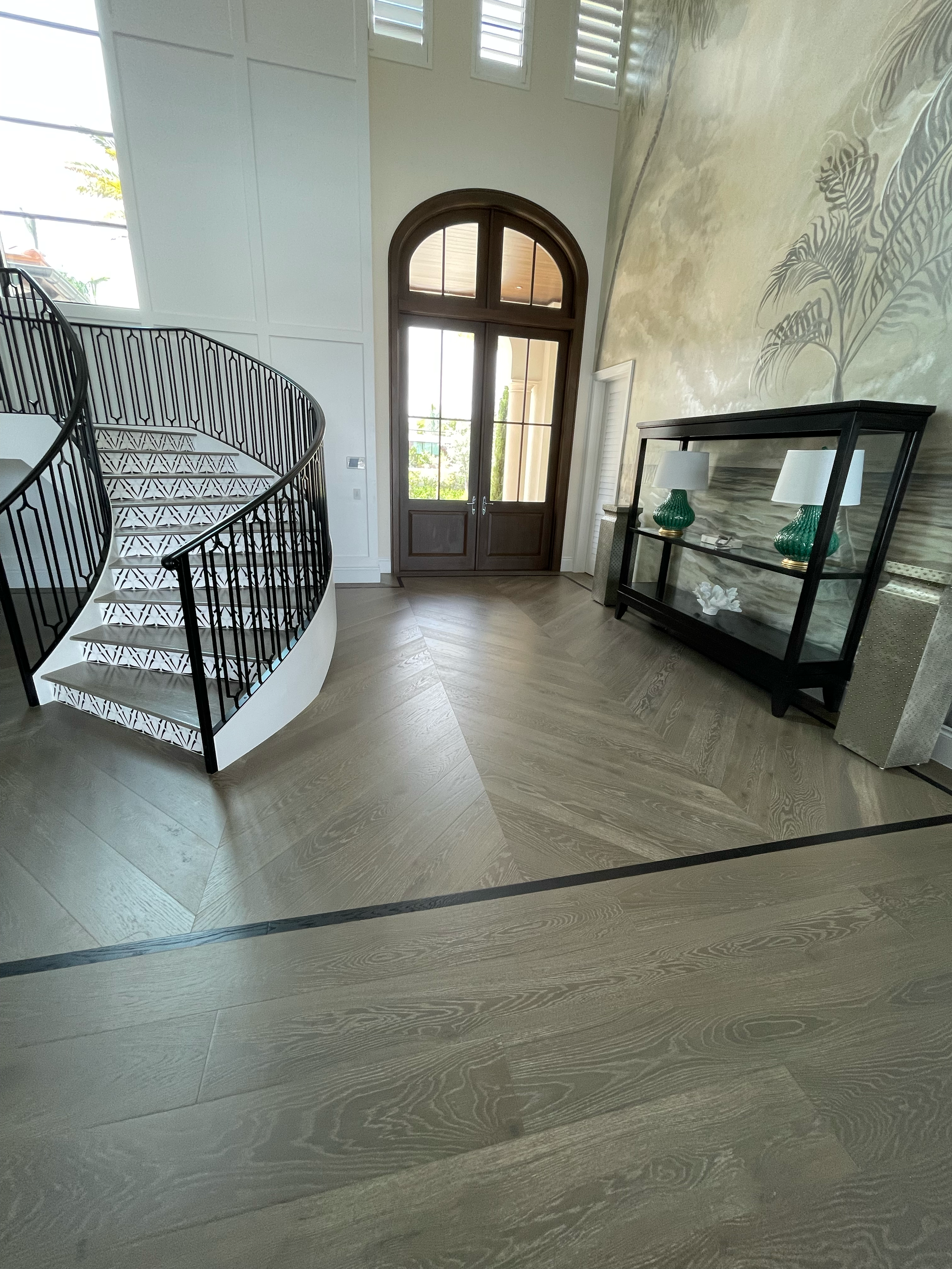 Logo for Hardwood Flooring Group, Inc.