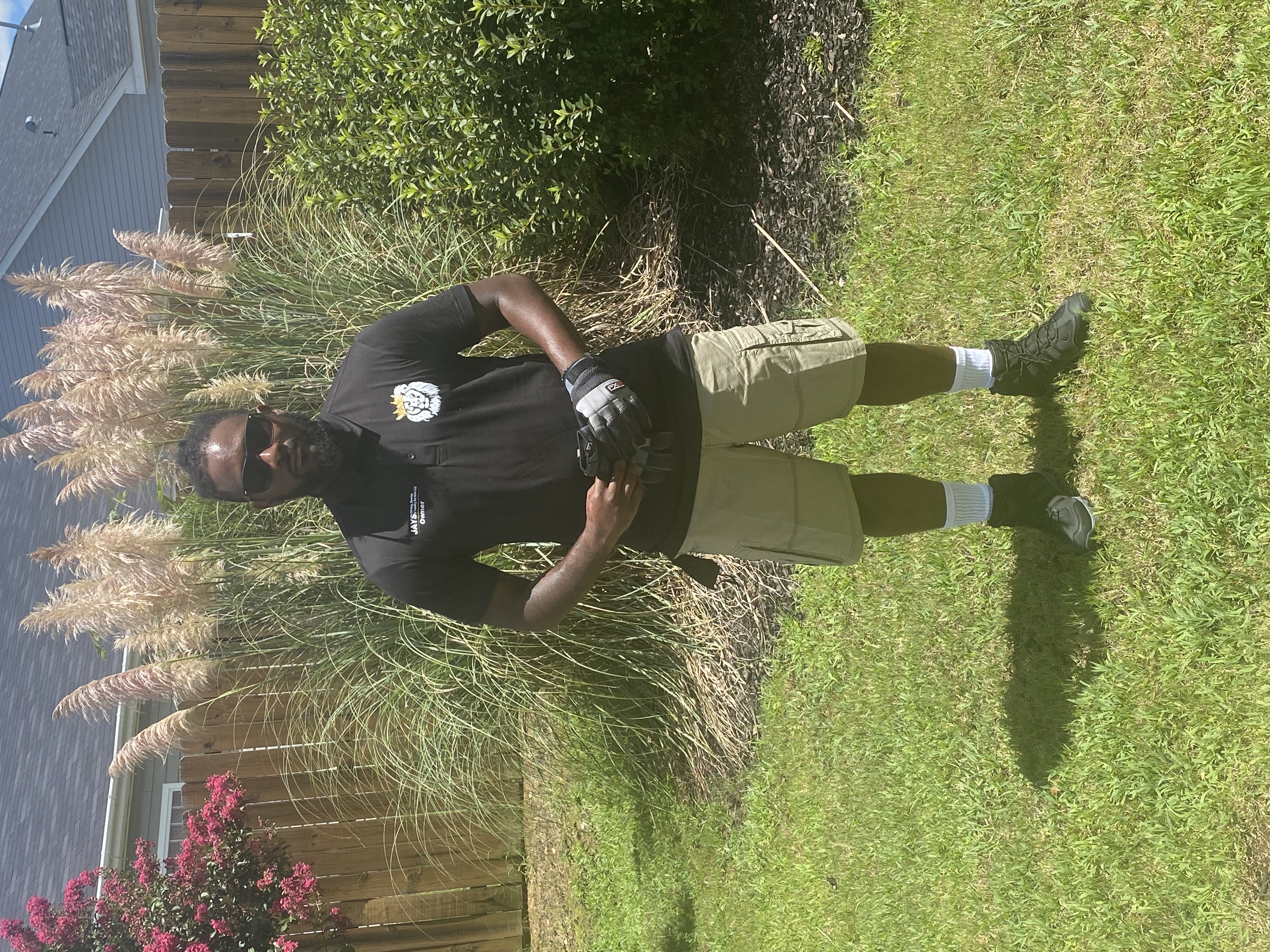 Avatar for Jay’s mowing, cleaning and landscaping LLC