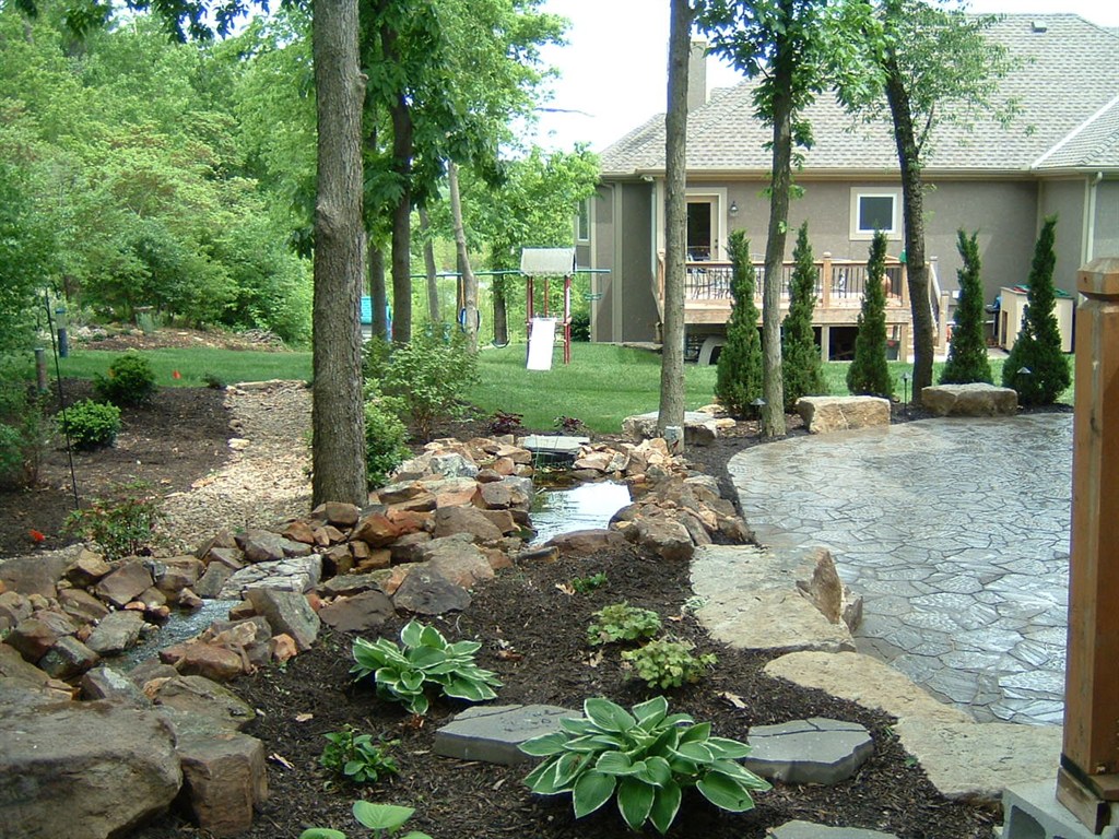 Patio/Waterfall/Landscape