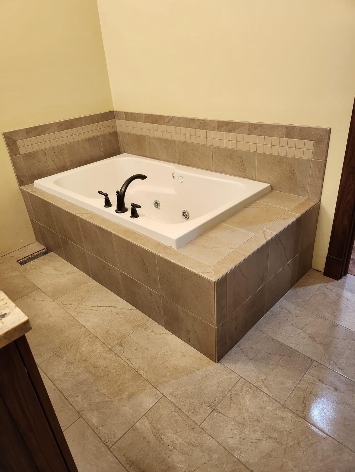 Avatar for Borens floor covering