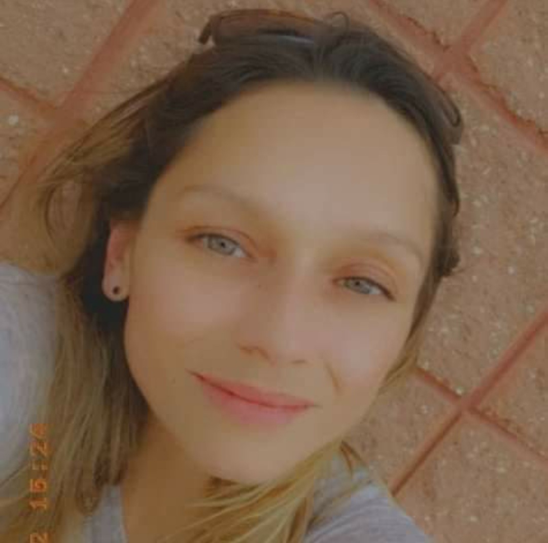 Avatar for Amber Hollan 