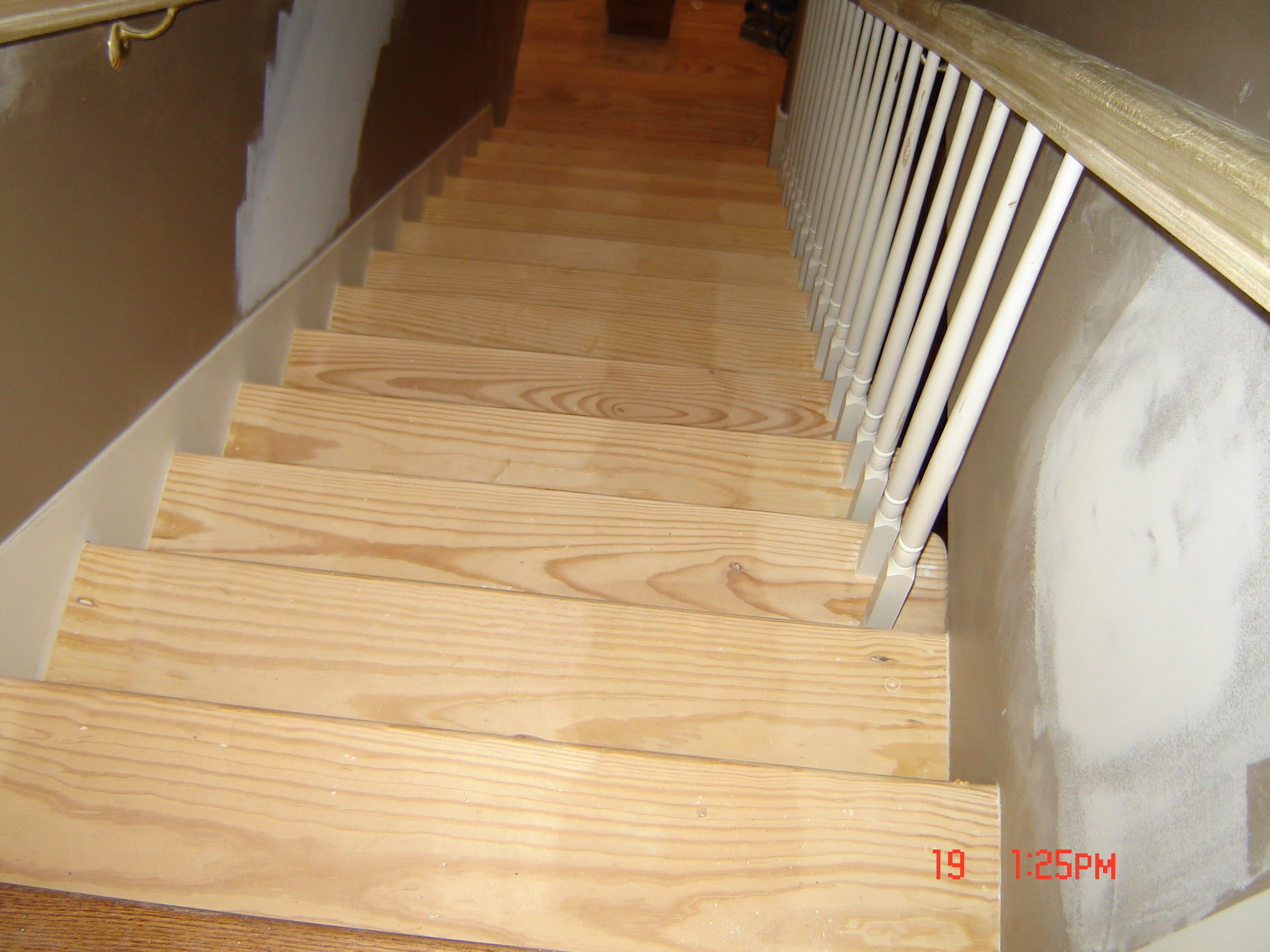 Logo for SNEE-N-SONS HARDWOOD FLOORING