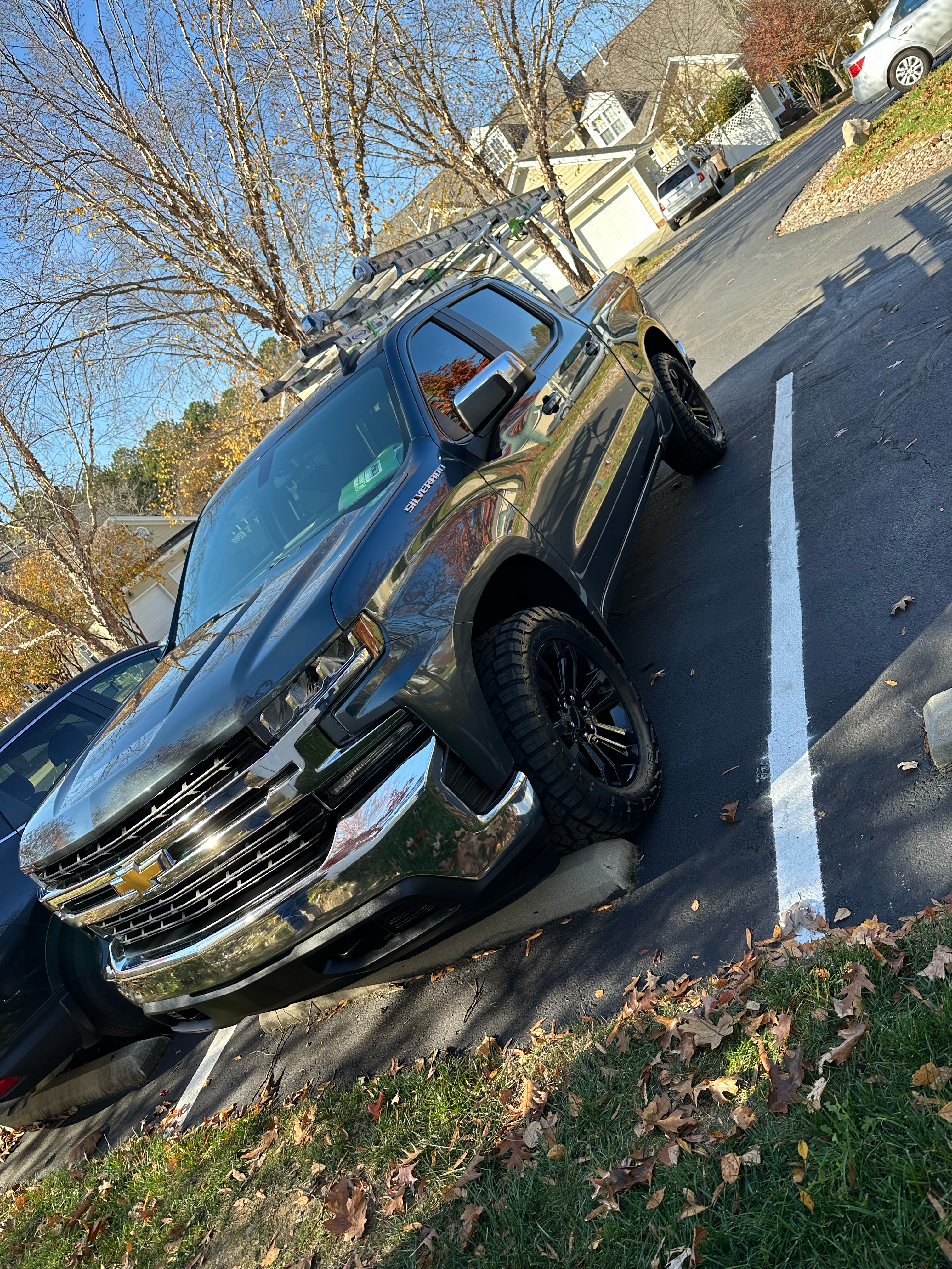 Logo for Starline Painting LLC