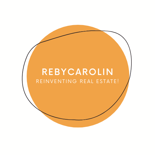 Realestatebycarolinwith eXp Realty  logo