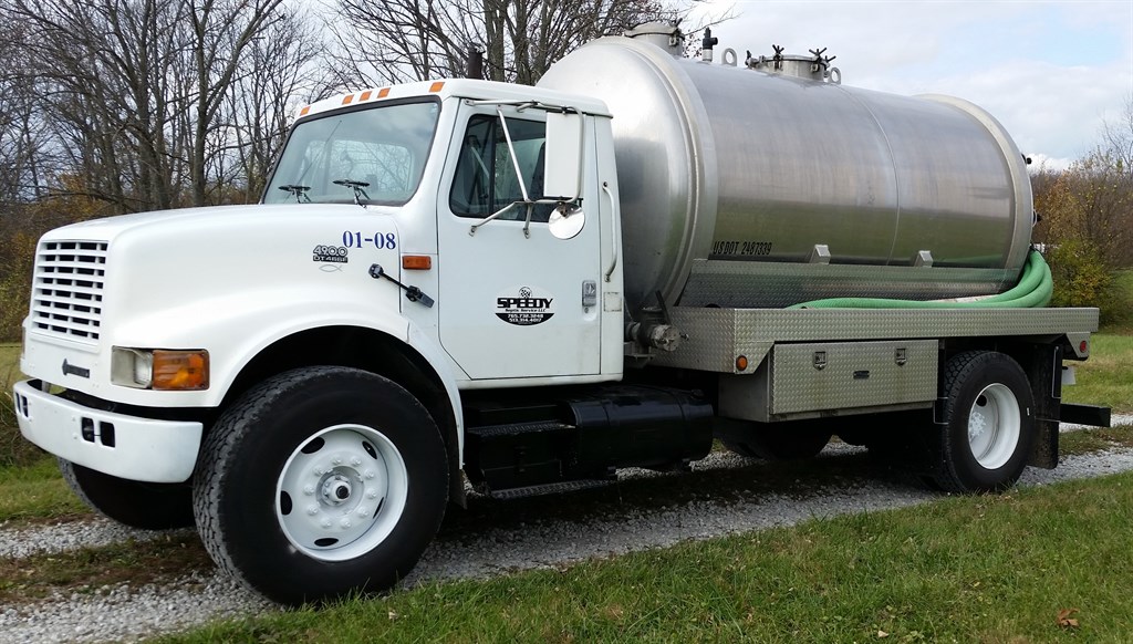 2001 International Septic Truck