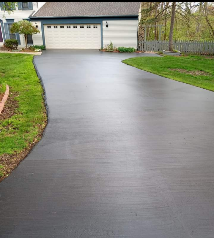 Avatar for Luke asphalt repair 