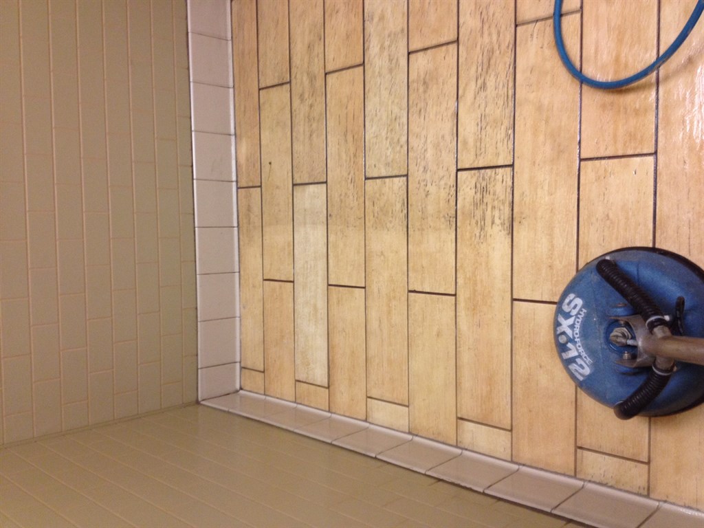 Tile & Grout Cleaning