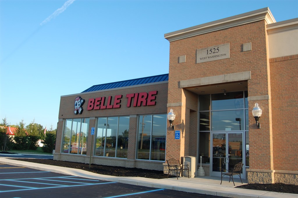 Belle Tire Greenville Exterior