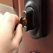 Capitol Locksmith Service logo