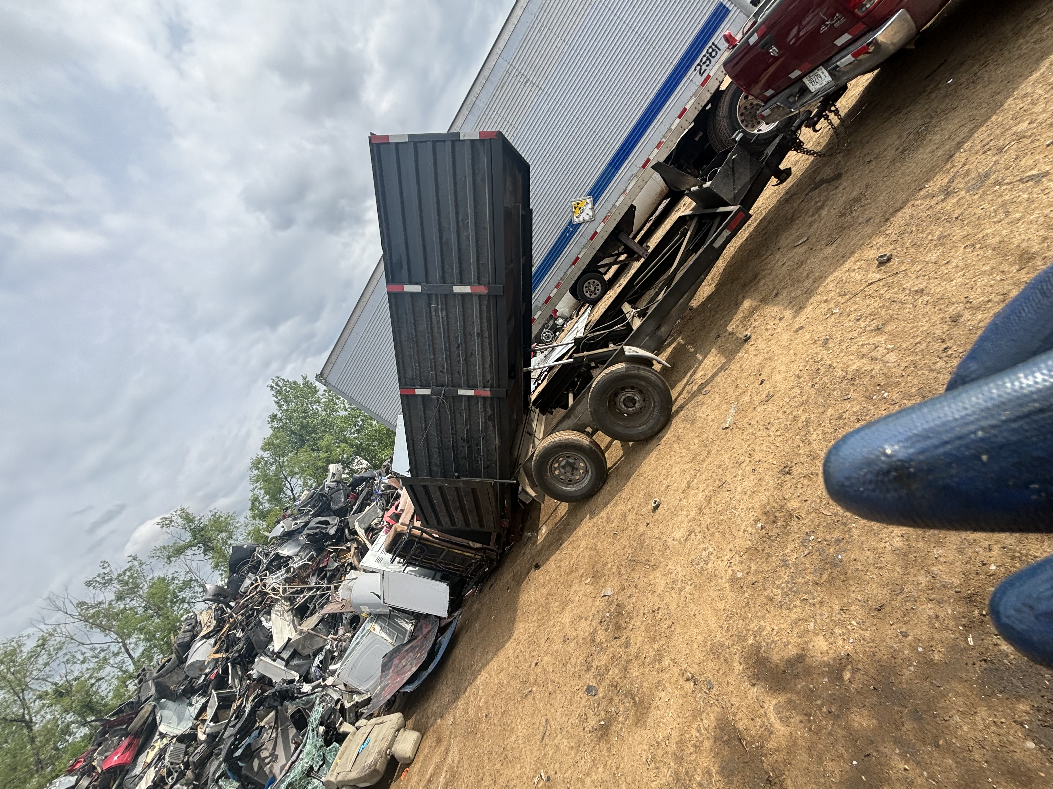 Avatar for Edward junk removal