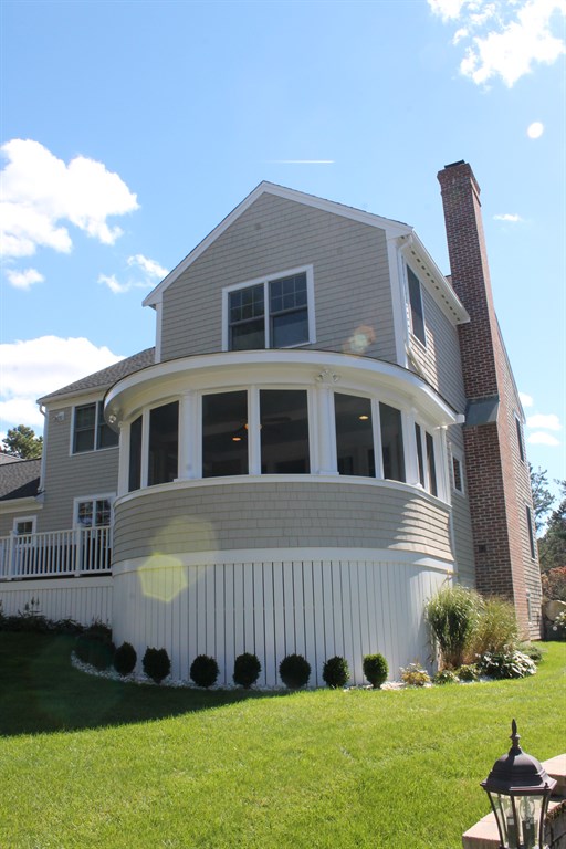 Round Sunroom 1